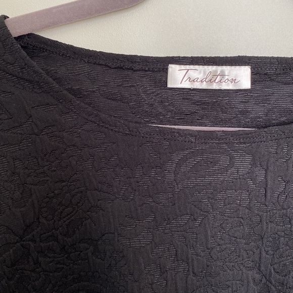 Vintage Tradition textured tee - Picture 2 of 3